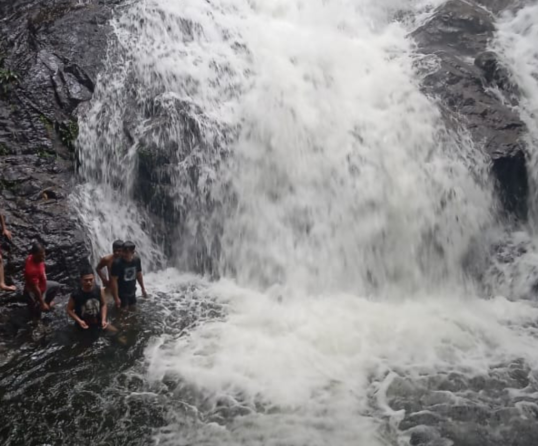 Naas,,Seorang Remaja Tewas Tenggelam, Saat Mandi di Air Terjun
